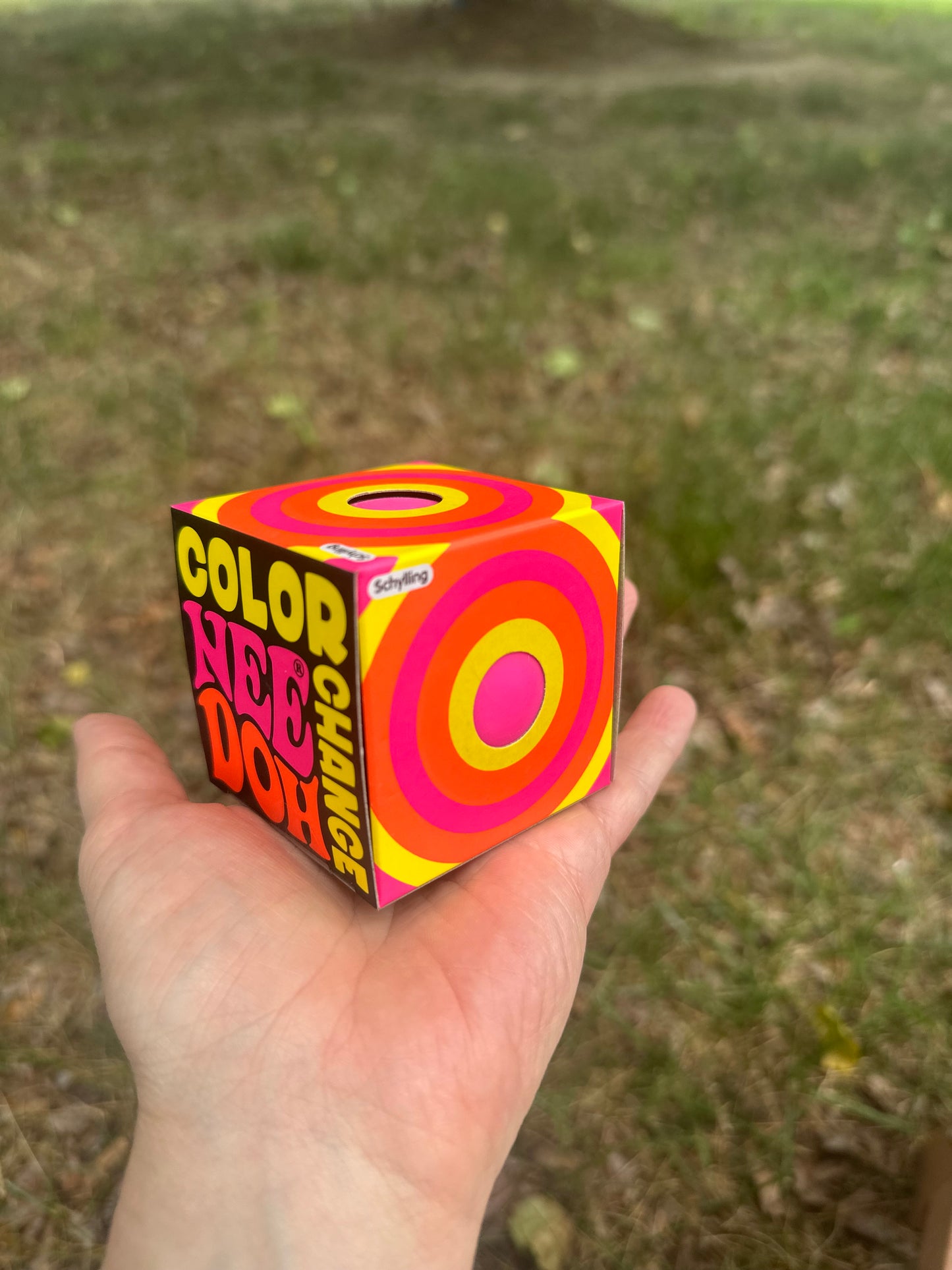 NeeDoh Color Change Glob | Viral Sensory Squish