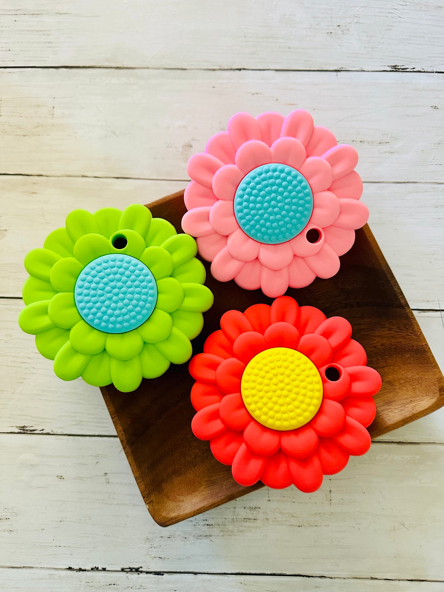 Silicone Flower Lid Topper for 40oz Tumblers | Cute Cup Accessory