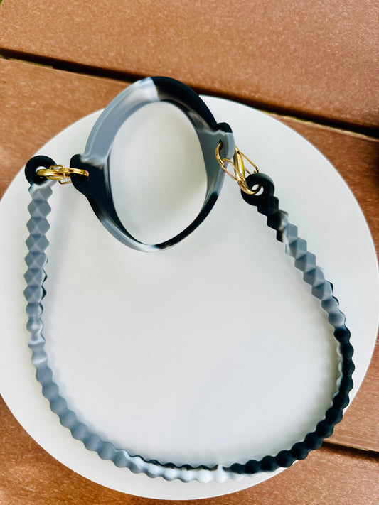 Silicone Carry Strap for Bottles and Tumblers - Black/Gray/White