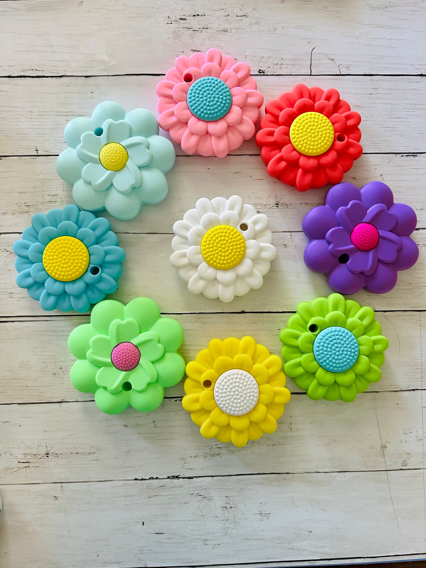 Silicone Flower Lid Topper for 40oz Tumblers | Cute Cup Accessory